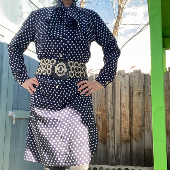Vintage blue and white polka dot dress, long sleeve, bow at neck, buttons, M/L - Picture 6 of 13